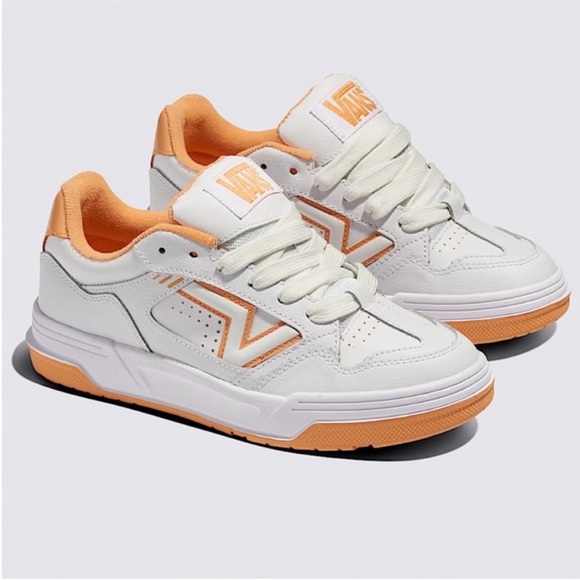 Vans Upland Leather Shoes White Multi Mens 8.5 US Women 10.0 US - Picture 1 of 12